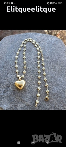 колиета със сърца, снимка 2 - Колиета, медальони, синджири - 52337634