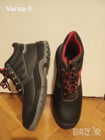 ОБУВКИ, снимка 2 - Ежедневни обувки - 43871407