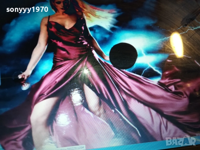 БУРЯ ОТ ЕМОЦИИ-ЕМАНУЕЛА-ТЪРСЯ ДА ЗАКУПЯ ТОВА CD 3010251500