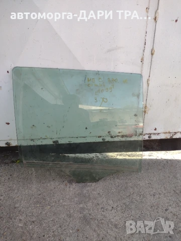 Задно дясно стъкло за Мерцедес C-класа  комби 