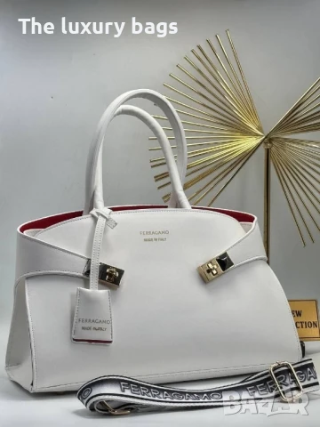 Стилна дамска чанта , снимка 2 - Чанти - 51111531