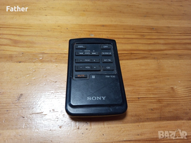 Sony RM-X35 дистанционно за авто CD