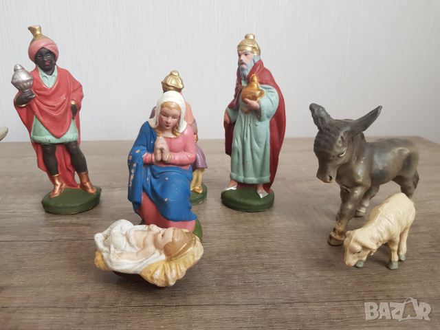 Стари фигури от сцена на Рождество Христово, снимка 6 - Колекции - 44911230