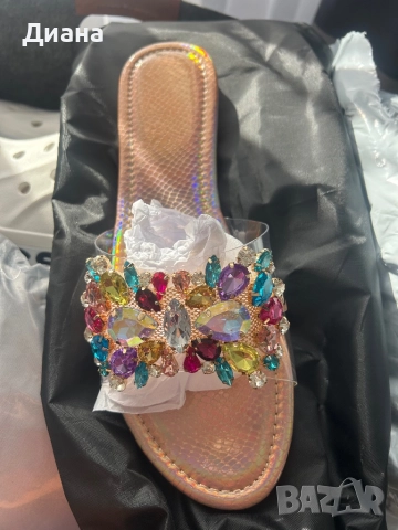 Дамски чехли, снимка 3 - Чехли - 52704617