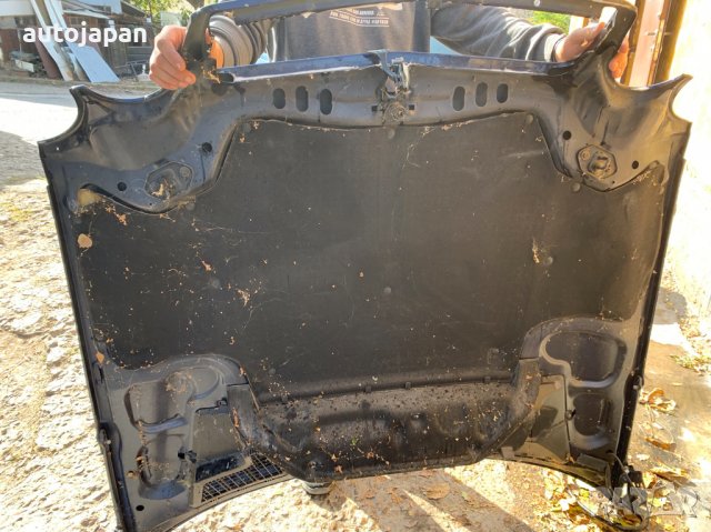 Преден капак Мерцедес Е-класа В210 Mercedes – Benz W210 (1996-2003), снимка 2 - Части - 38437255