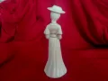 Порцеланова статуетка Лейди, снимка 4