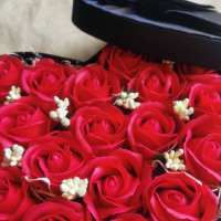 Кутия с вечни рози. Подходящ подарък за абитуриенти , снимка 4 - Подаръци за жени - 36578088