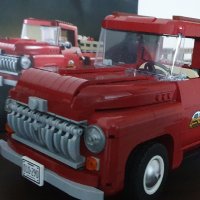 Продавам LEGO Creator 10290 Pickup Truck Пикап, снимка 2 - Колекции - 43397806