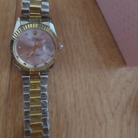 Чисто нов ,часовник Rolex с кутийка и възглавничка , снимка 2 - Дамски - 43518682