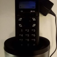 Безжичен стационарен DECT телефон Panasonic., снимка 2 - Стационарни телефони и факсове - 17144991