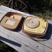 Стар грамофон #2, снимка 2 - Антикварни и старинни предмети - 26993358