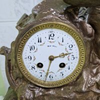 Огромен антикварен колекционерски френски каминен часовник , снимка 2 - Антикварни и старинни предмети - 43312270