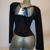 Черна блуза на Топшоп р-р S, нова с етикет, снимка 6 - Корсети, бюстиета, топове - 37838372