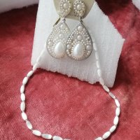 🆕 НОВИ Бели перлени обеци с винтчета, снимка 6 - Обеци - 39952511