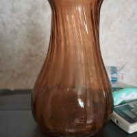 Стъклена ваза , снимка 1 - Вази - 43545360