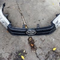 решетка Тойота Хайлукс Toyota Hilux, снимка 1 - Части - 27433879