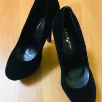 Чисто нови дамски обувки, снимка 1 - Дамски обувки на ток - 35366308