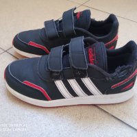 Детски маратонки ADIDAS, снимка 3 - Детски маратонки - 38037251