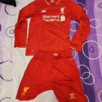 Liverpool New Balance екип 146см, снимка 1 - Футбол - 43343516