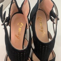 Сандали на ток, снимка 2 - Дамски обувки на ток - 43188756
