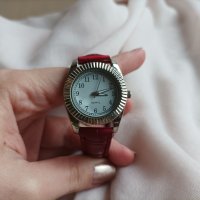 Дамски ръчен часовник (с батерия), снимка 6 - Дамски - 43867109