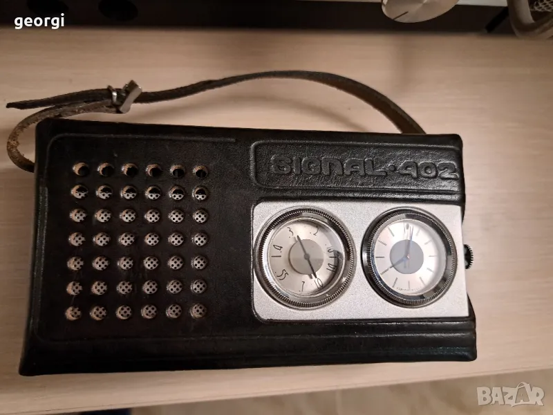 ретро съветско радио транзистор Signal tento 402 , снимка 1