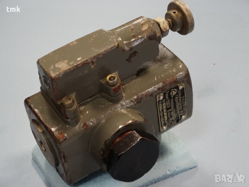 Хидравличен клапан 20-2001, снимка 1