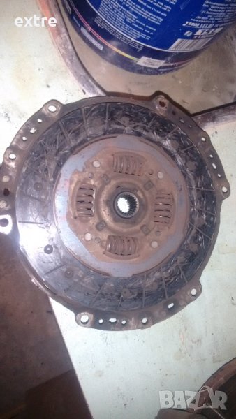 Феродов и притисквателен диск съединител за VW Golf III Хечбек (1H1) 1.6 бензин, снимка 1