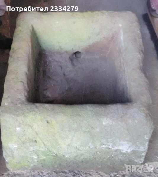 Каменно корито, ръчно дялани от възрожденски майстори-каменар, снимка 1