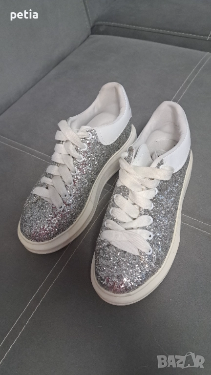 Дамски брокатени кецове, снимка 1