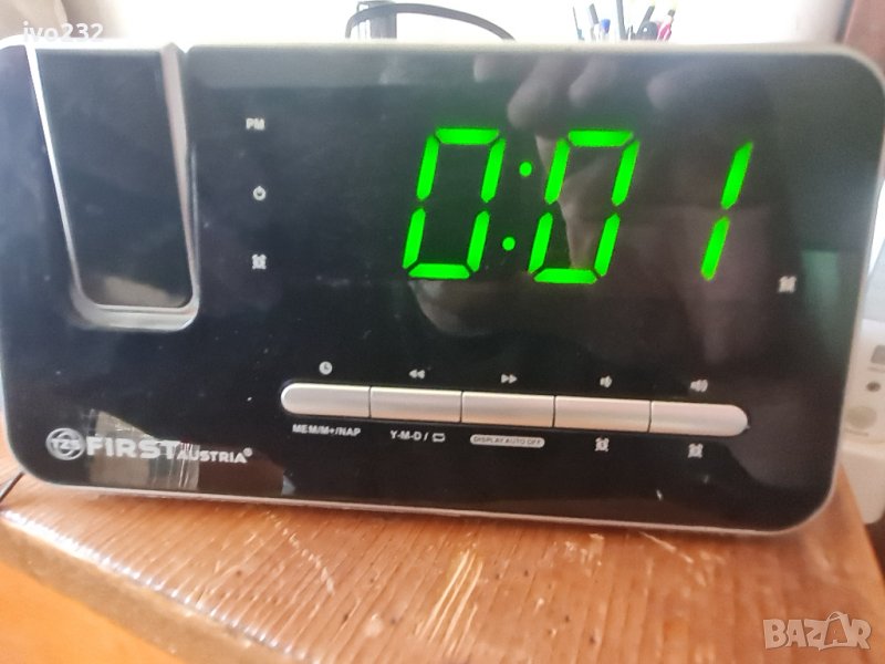 часовник с радио, снимка 1