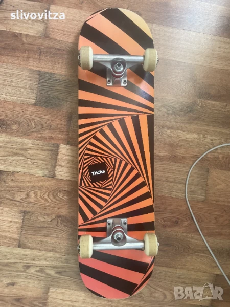 Скейтборд Tricks , снимка 1