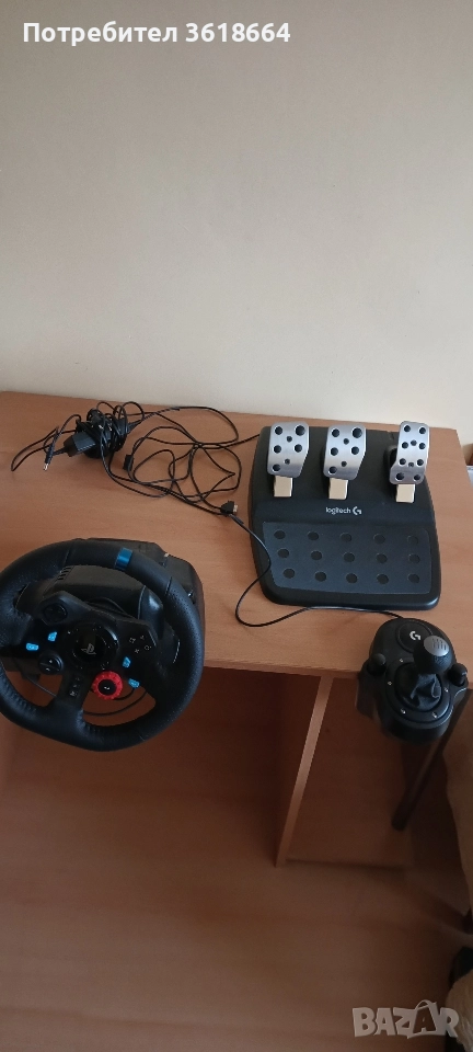 Волан педали и шифтър на logitech g29, снимка 1