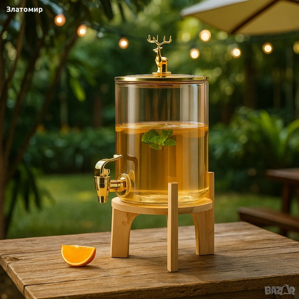 Голям диспенсър за напитки 8L с дървена стойка и златист кран, снимка 1