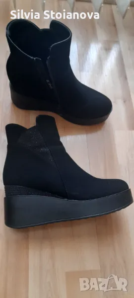 Дамски боти, снимка 1