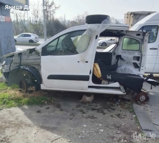 Peugeot Partner 1.6 HDI 2010г на части, снимка 1