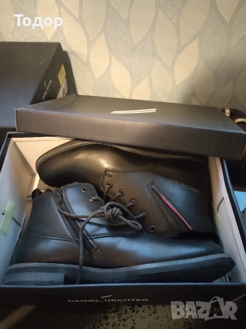 Daniel Hechter 44 номер , снимка 11 - Мъжки боти - 52725106