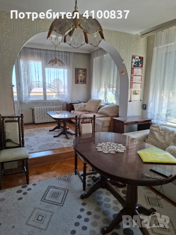 Имот на втори етаж и мансарда, снимка 9 - Етаж от къща - 51729426