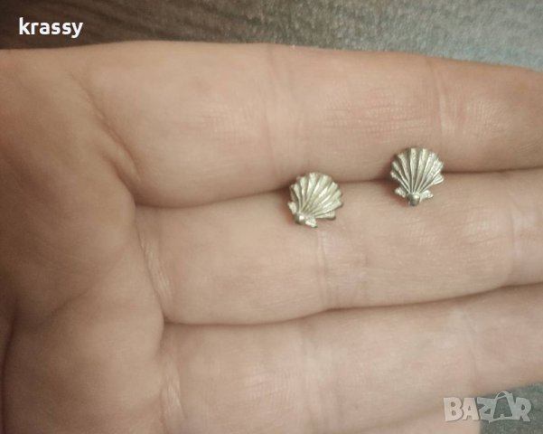 НОВИ нежни дамски обеци на винт във формата на миди в Обеци в гр. Карлово -  ID38245456 — Bazar.bg