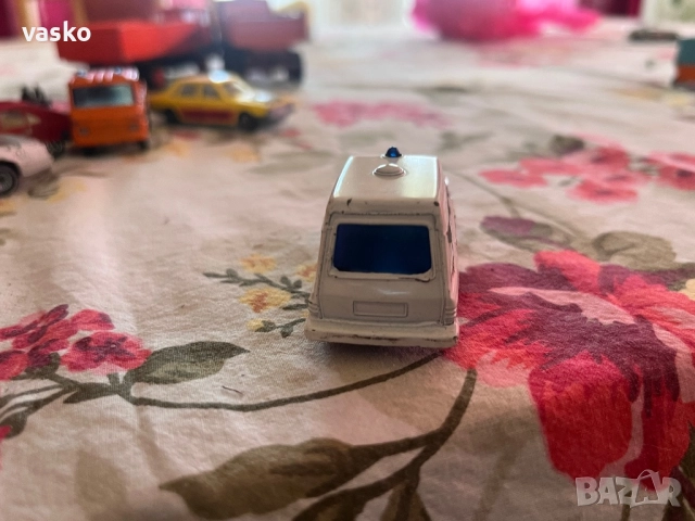 Английско Корги, снимка 4 - Колекции - 52652562