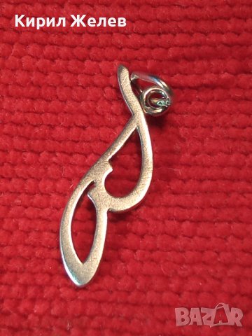 СТИЛНА СРЕБЪРНА АРТ ВИСУЛКА МЕДАЛЬОН ВИНТИДЖ ПЕНДАНТ БУКВИЧКА В 40034