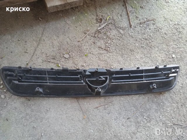 решетка опел астра , снимка 3 - Части - 49848624