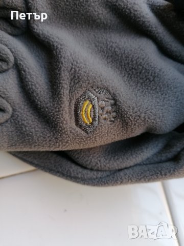 Продавам чисто нови трислойни ръкавици с мембрана по средата Mountain Hardware , снимка 9 - Ръкавици - 38547889