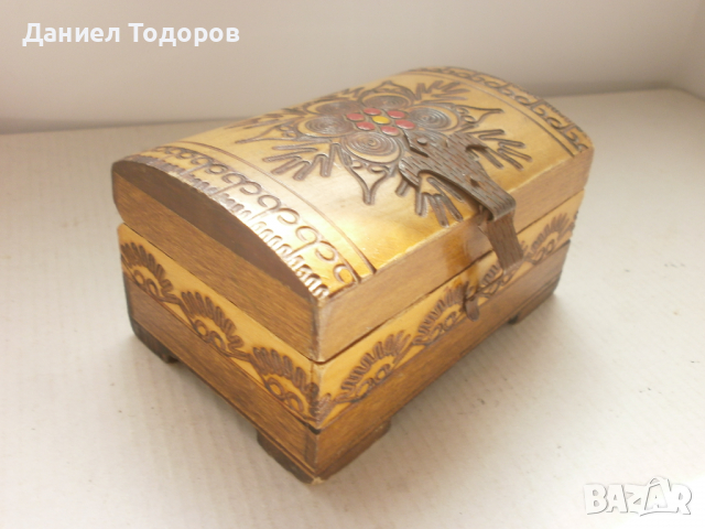 Стара Дървена Кутия , Сандъче - Пирограф - № 3, снимка 3 - Декорация за дома - 36380274