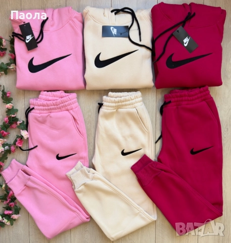 Дамски екип Nike, снимка 2 - Спортни екипи - 52922784