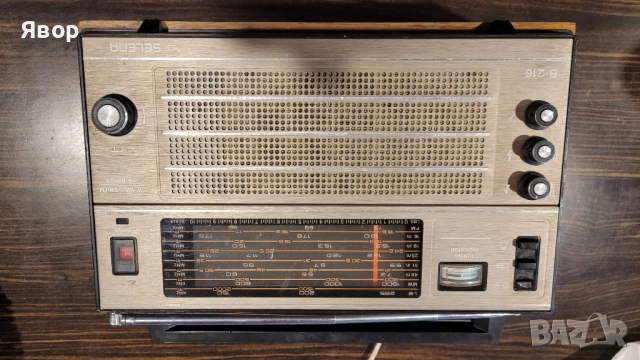 Радио Селена от соца ретро работещо, вкл. На 220 волта с кабел , снимка 17 - Аудиосистеми - 53498372