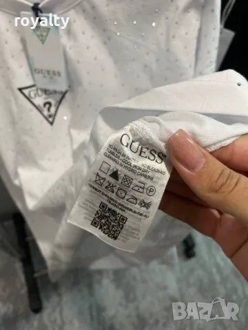 Guess дамски тениски Различни цветове , снимка 4 - Тениски - 49691558