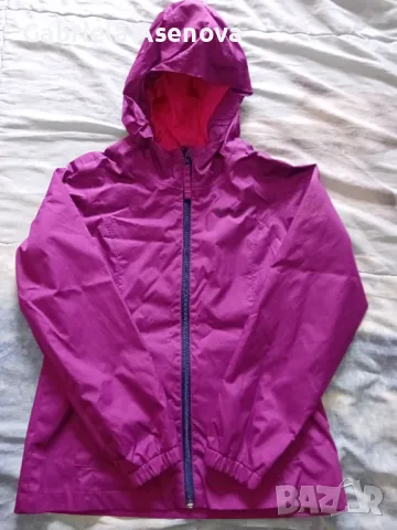 Детска ветровка от декатлон, снимка 4 - Детски анцузи и суичери - 50219215