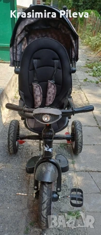 Детска триколка Byox-Jockey,с музикално табло,бежови звезди, снимка 1