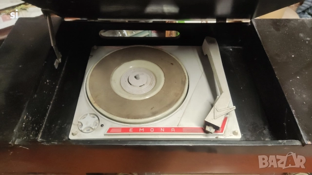 радио грамофон , снимка 2 - Грамофони - 51901845